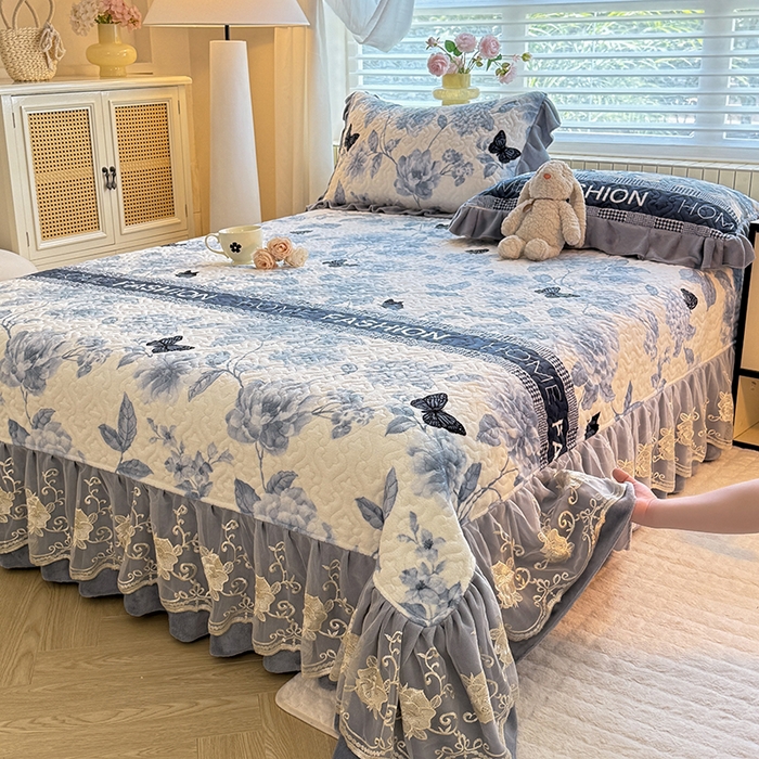 91家纺网 家纺一手货源 找家纺 美达家纺 2025新款卡通牛奶绒印花床盖四件套 梦蝶