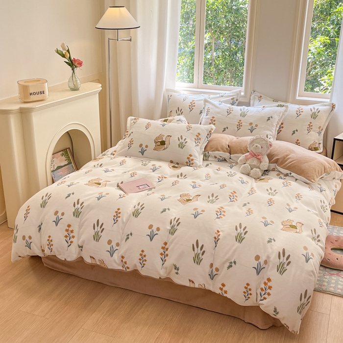 91家纺网 家纺一手货源 找家纺 沐慕 2025新款高克重牛奶绒四件套 牛奶绒-田园松鼠