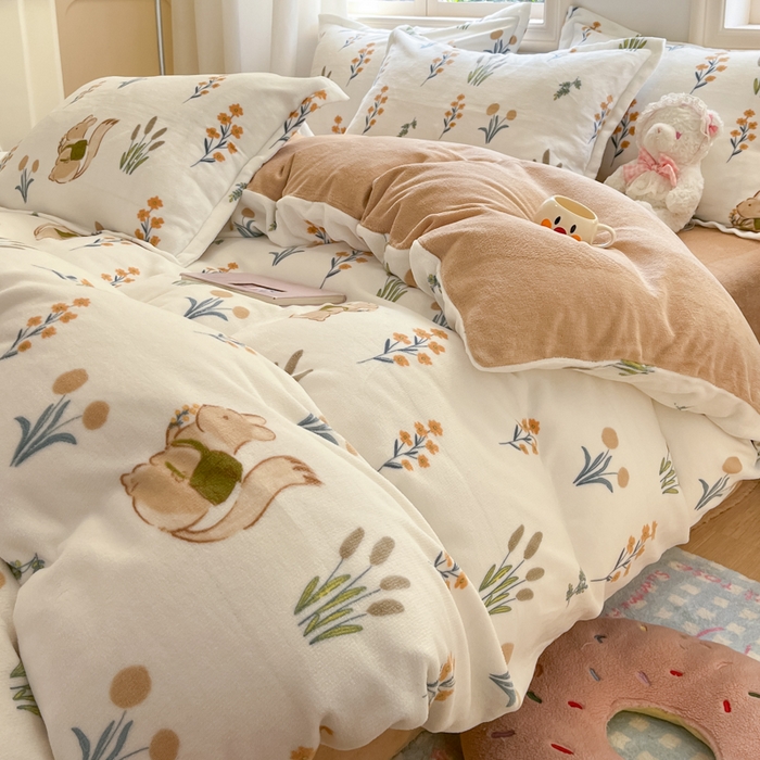 91家纺网 家纺一手货源 找家纺 沐慕 2025新款高克重牛奶绒四件套 牛奶绒-田园松鼠