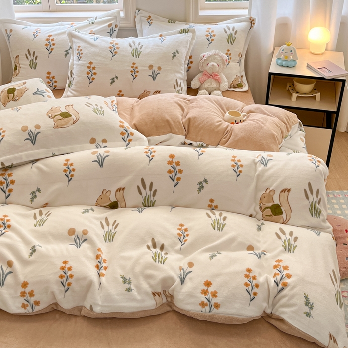 91家纺网 家纺一手货源 找家纺 沐慕 2025新款高克重牛奶绒四件套 牛奶绒-田园松鼠