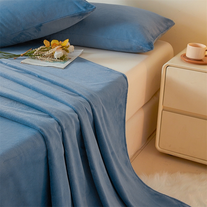 91家纺网 家纺一手货源 找家纺 （总）盛秋 2025新款加厚牛奶绒床单纯色秋冬保暖枕套