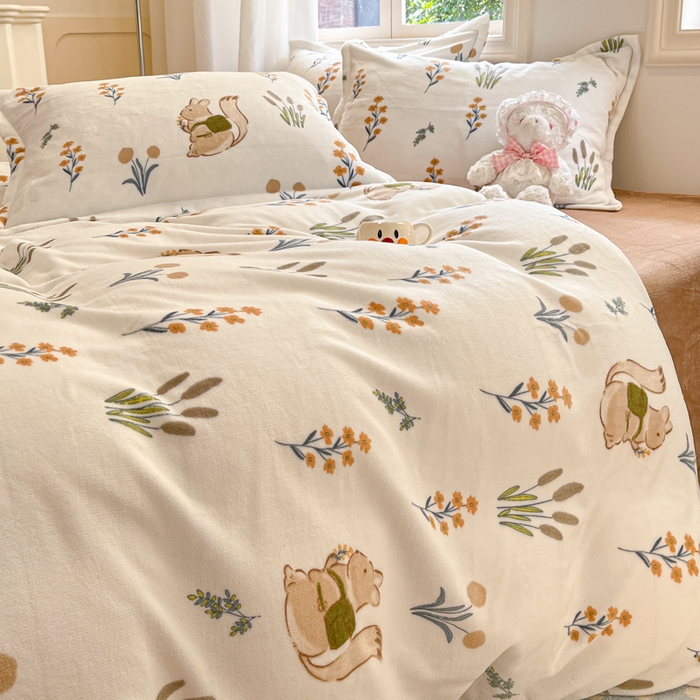 91家纺网 家纺一手货源 找家纺 沐慕 2025新款高克重牛奶绒四件套 牛奶绒-田园松鼠