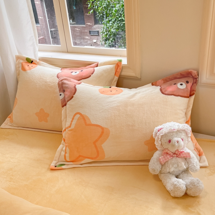 91家纺网 家纺一手货源 找家纺 沐慕 2025新款高克重牛奶绒四件套 牛奶绒-星星熊