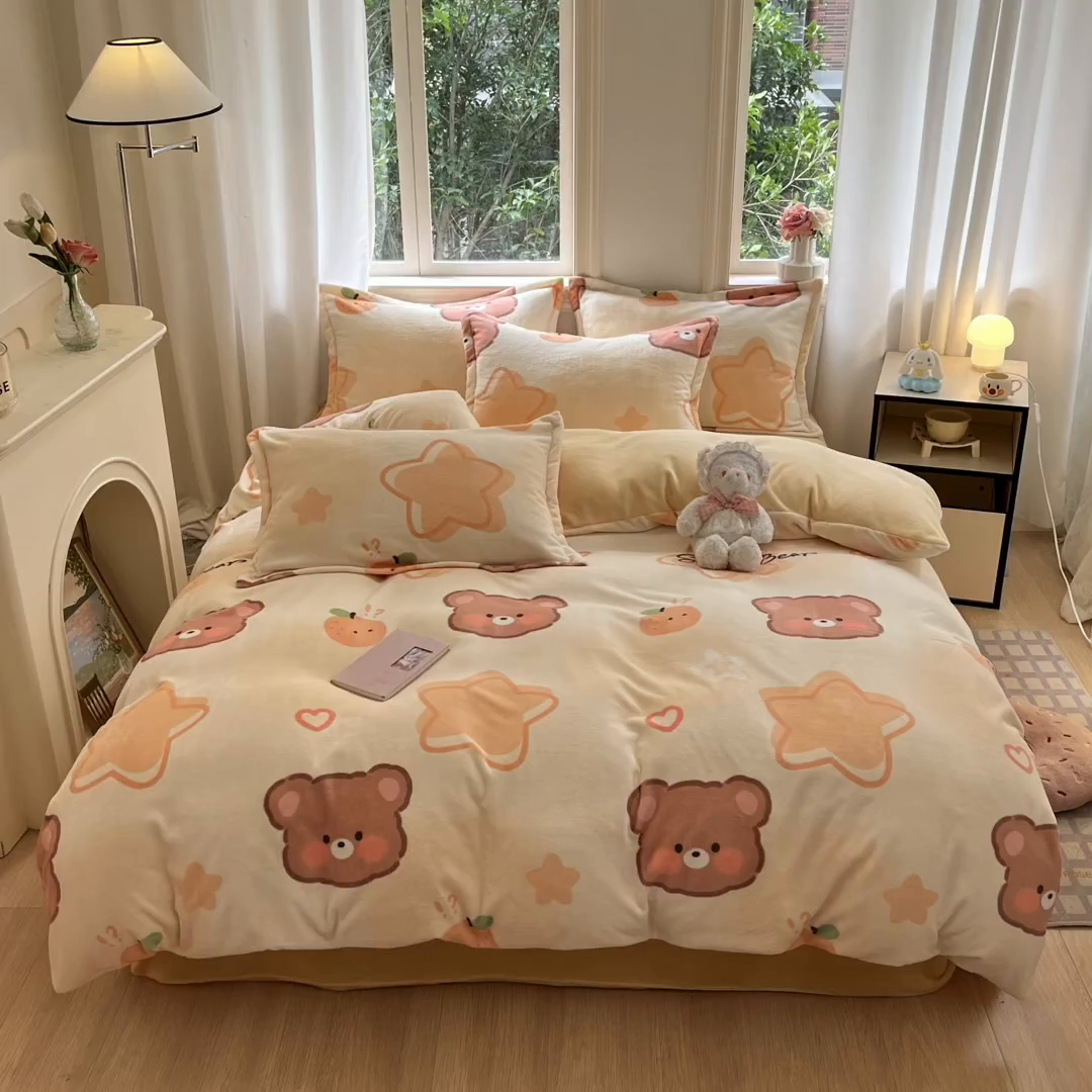 91家纺网 家纺一手货源 找家纺 沐慕 2025新款高克重牛奶绒四件套 牛奶绒-星星熊