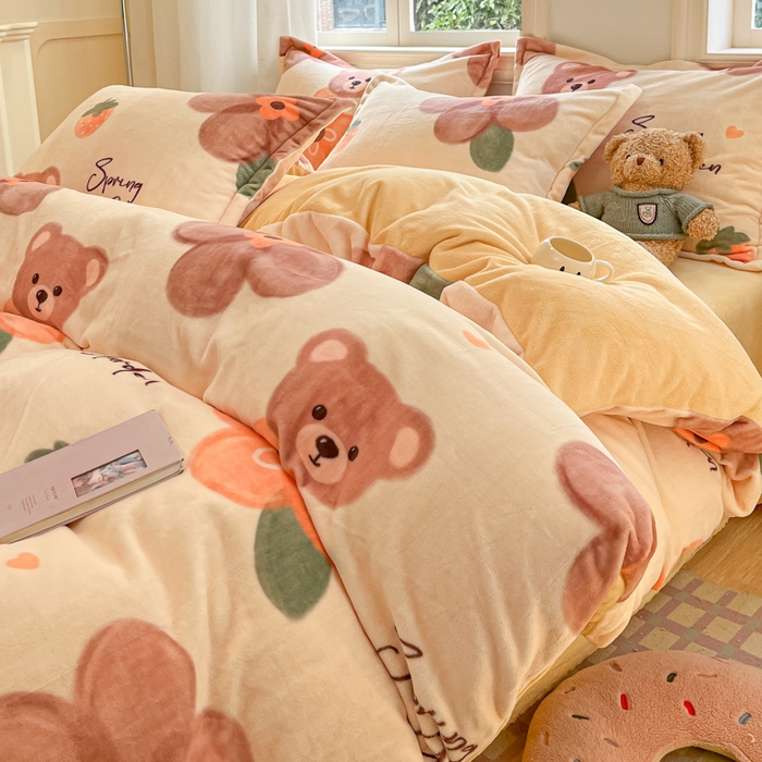 91家纺网 家纺一手货源 找家纺 沐慕 2025新款高克重牛奶绒四件套 牛奶绒-棕熊花