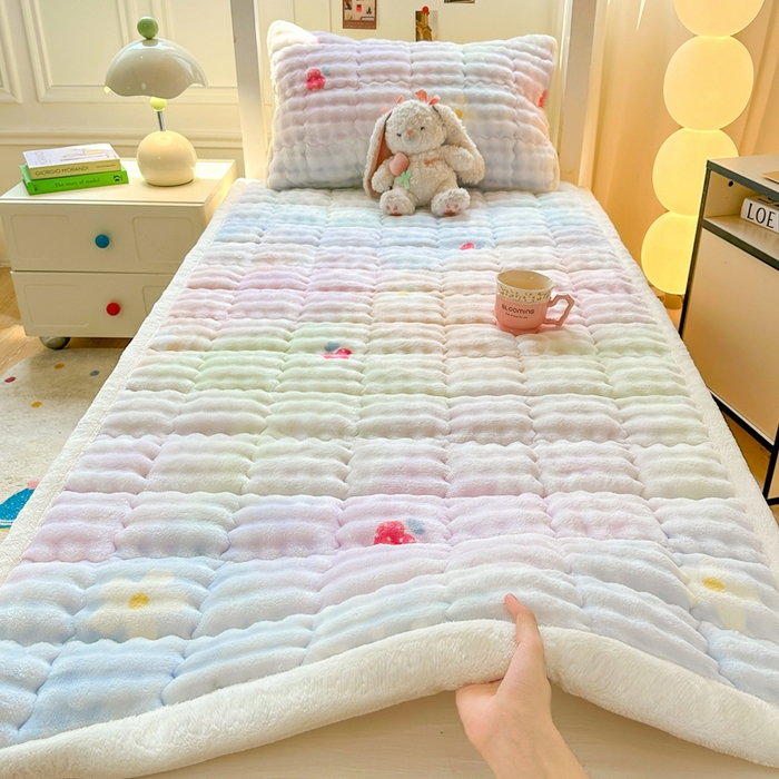 91家纺网 家纺一手货源 找家纺 （总）优品惠 2025新款兔毛绒床垫学生床垫床褥子床护垫