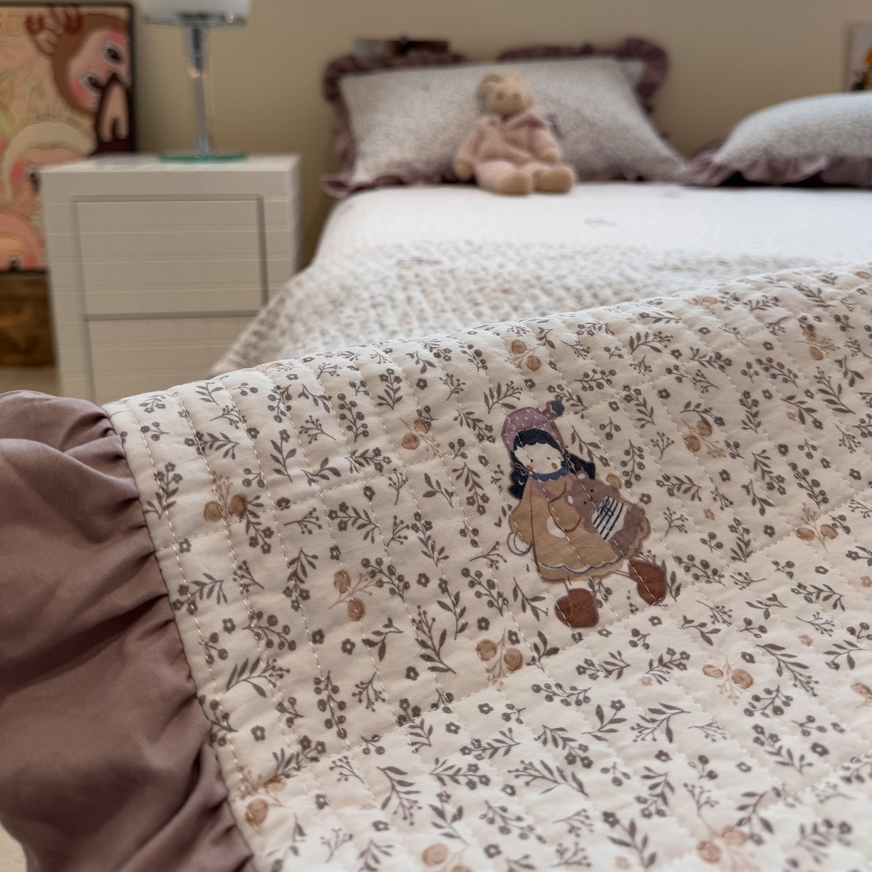 91家纺网 家纺一手货源 找家纺 一加一 2025新款小清新花边款大豆被床盖系列 豆蔻