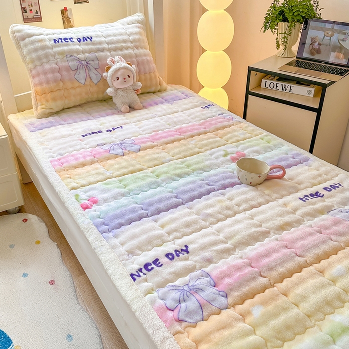 91家纺网 家纺一手货源 找家纺 （总）优品惠 2025新款兔毛绒床垫学生床垫床褥子床护垫