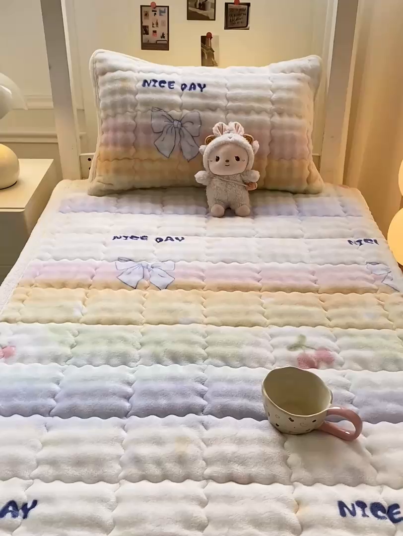 91家纺网 家纺一手货源 找家纺 （总）优品惠 2025新款兔毛绒床垫学生床垫床褥子床护垫