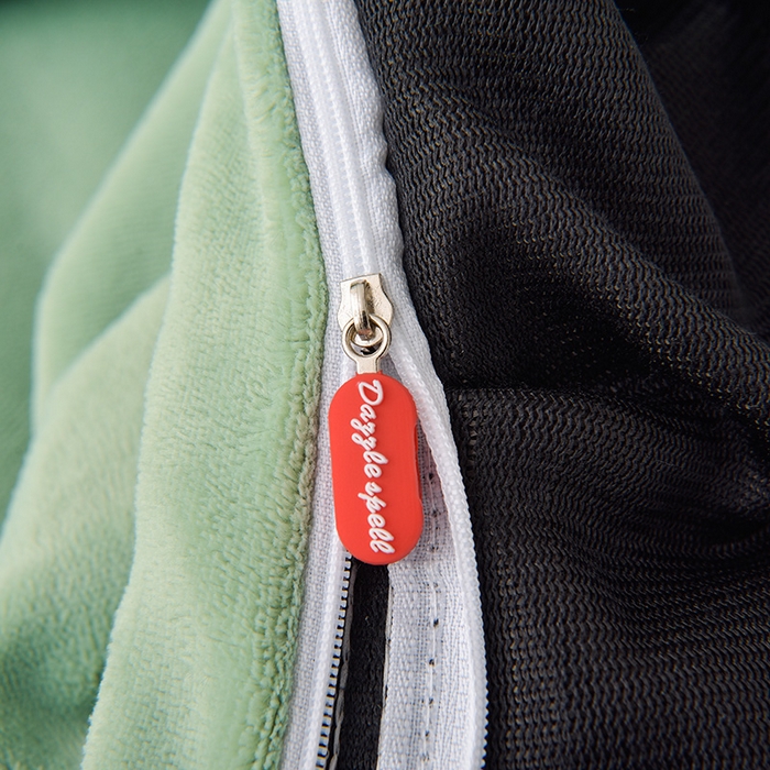 91家纺网 家纺一手货源 找家纺 炫拼家纺 2025新款刺绣黑花边高克重牛奶绒四件套-法式玫瑰 法式玫瑰-春熙绿