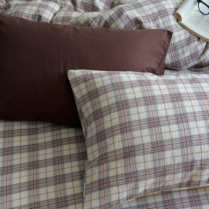 91家纺网 家纺一手货源 找家纺 玛奇朵 2025秋冬新品韩国色织A类三层皱皱纱系列四件套 巷往