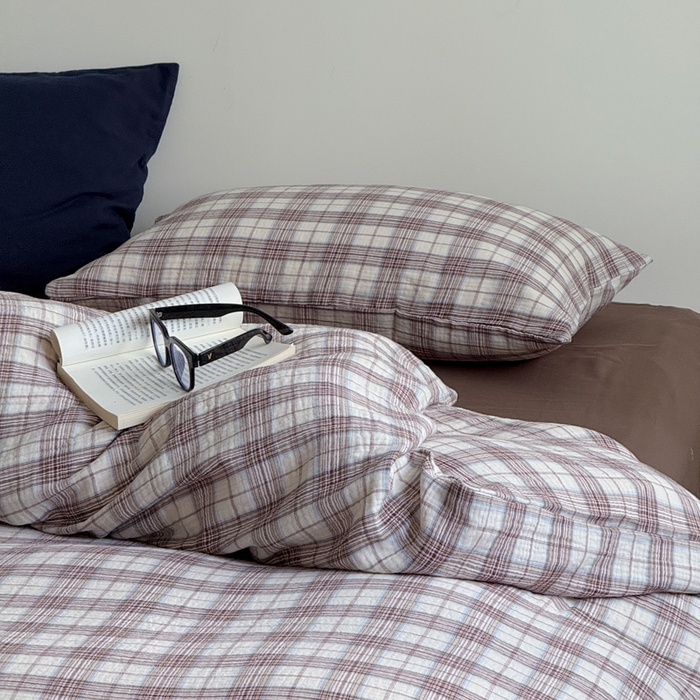 91家纺网 家纺一手货源 找家纺 玛奇朵 2025秋冬新品韩国色织A类三层皱皱纱系列四件套 巷往