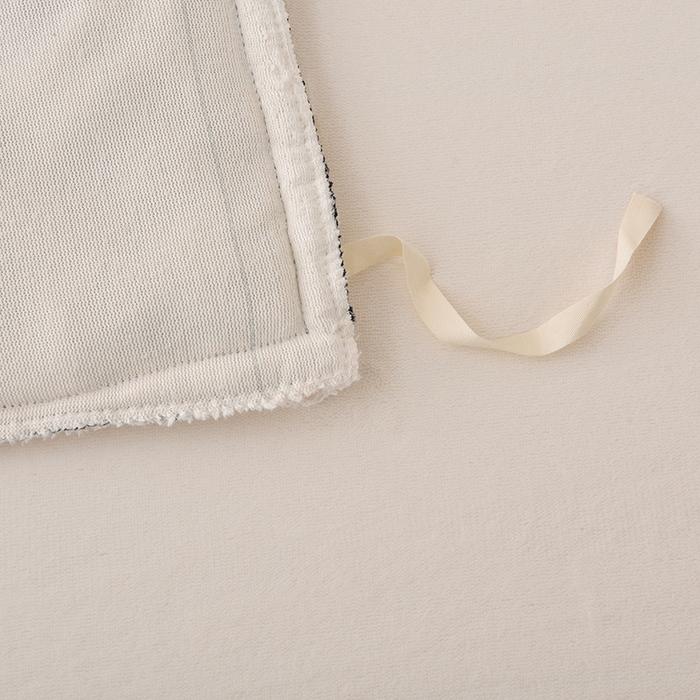 91家纺网 家纺一手货源 找家纺 炫拼家纺 2025新款刺绣黑花边高克重牛奶绒四件套-法式玫瑰 法式玫瑰-奶昔白