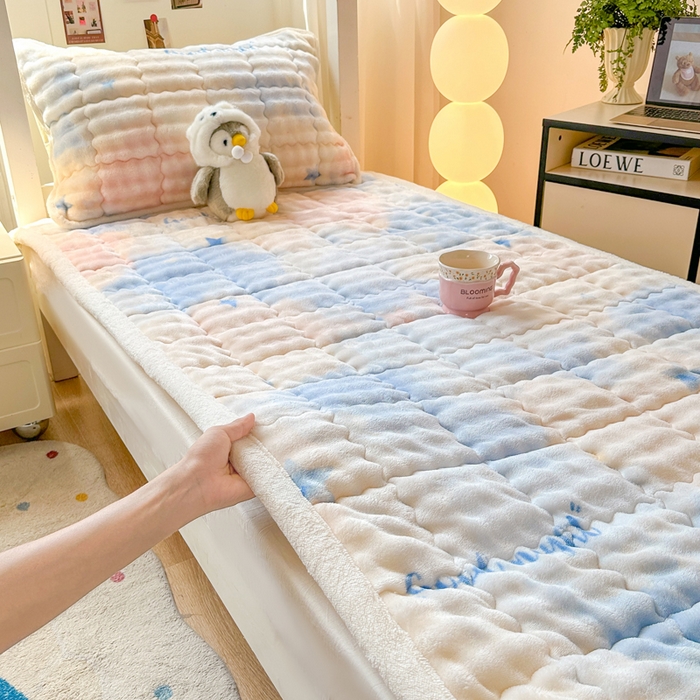 91家纺网 家纺一手货源 找家纺 优品惠 2025新款兔毛绒床垫学生床垫床褥子床护垫 南星