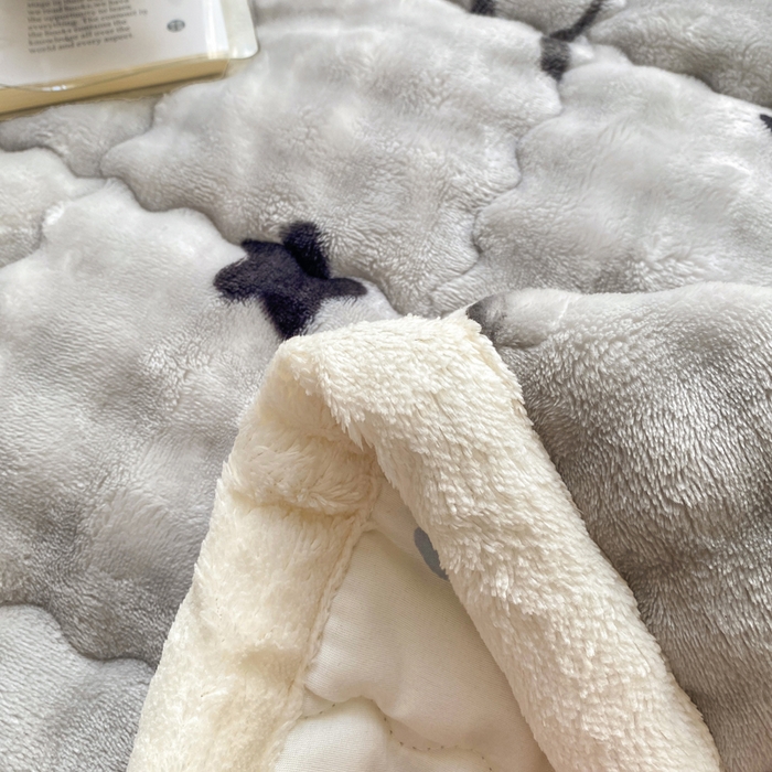 91家纺网 家纺一手货源 找家纺 优品惠 2025新款兔毛绒床垫学生床垫床褥子床护垫 西高地