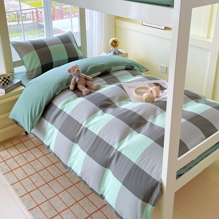 91家纺网 家纺一手货源 找家纺 春皖家纺 2025新款12868全棉印花上下铺四件套-学生床 绿大格