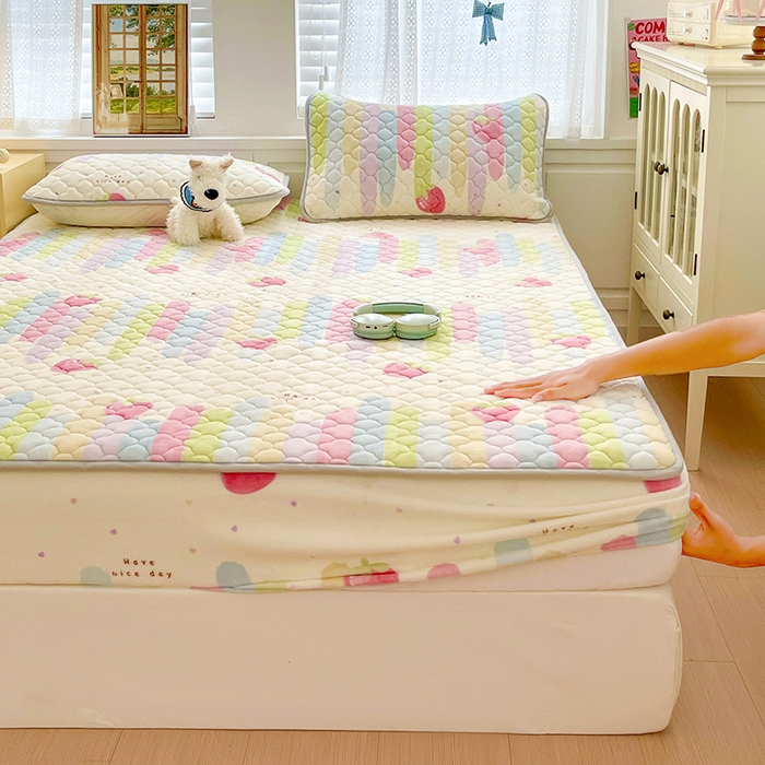 富馨莱 2025新款牛奶绒夹棉床笠支持一件定做 彩虹草莓-夹棉