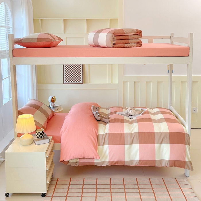 91家纺网 家纺一手货源 找家纺 春皖家纺 2025新款12868全棉印花上下铺四件套-学生床 粉大格