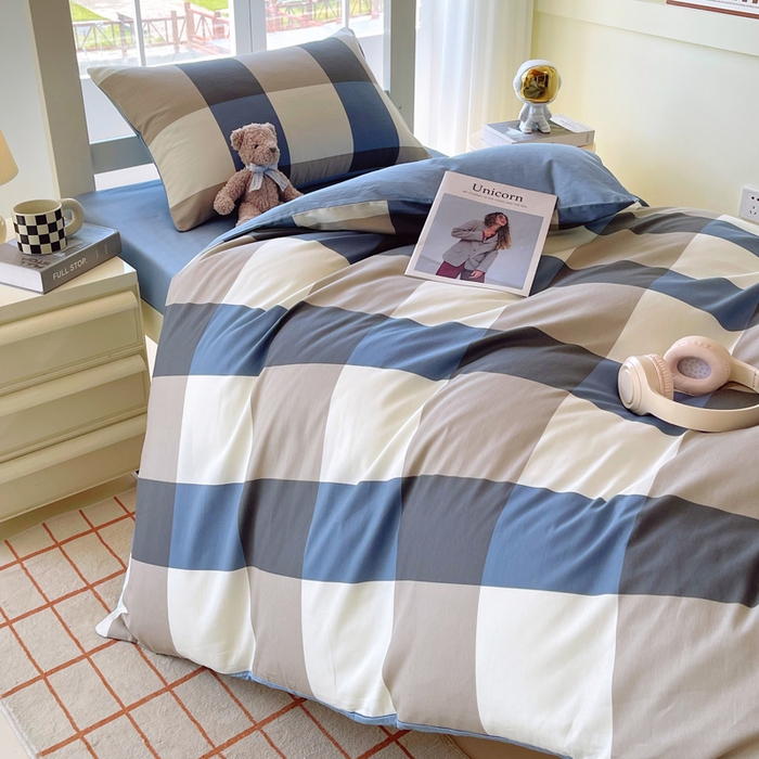 91家纺网 家纺一手货源 找家纺 春皖家纺 2025新款12868全棉印花上下铺四件套-学生床 蓝大格