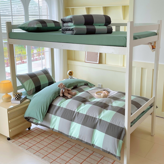 91家纺网 家纺一手货源 找家纺 春皖家纺 2025新款12868全棉印花上下铺四件套-学生床 绿大格