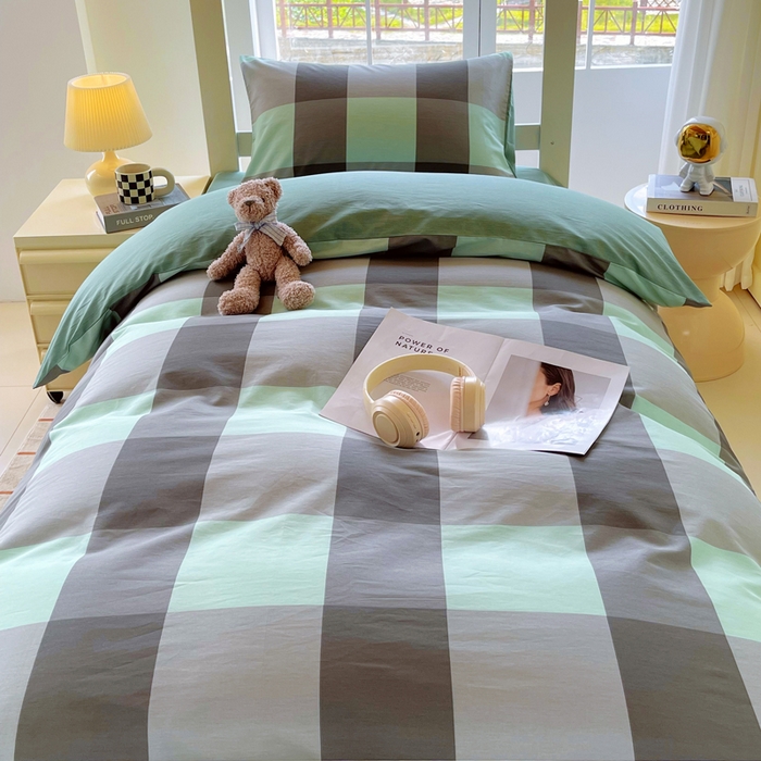 91家纺网 家纺一手货源 找家纺 春皖家纺 2025新款12868全棉印花上下铺四件套-学生床 绿大格