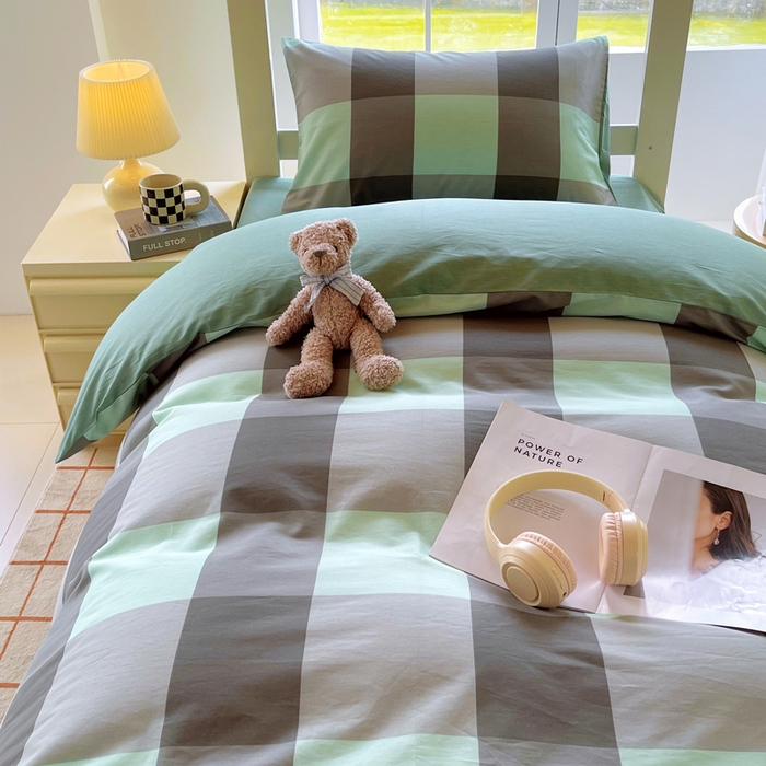 91家纺网 家纺一手货源 找家纺 春皖家纺 2025新款12868全棉印花上下铺四件套-学生床 绿大格