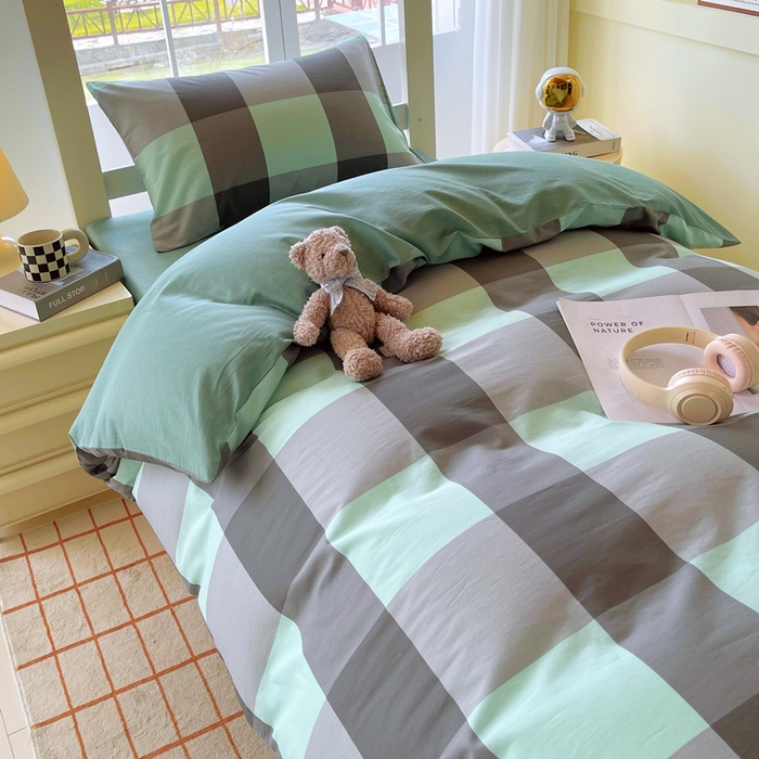 91家纺网 家纺一手货源 找家纺 春皖家纺 2025新款12868全棉印花上下铺四件套-学生床 绿大格