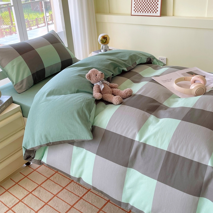 91家纺网 家纺一手货源 找家纺 春皖家纺 2025新款12868全棉印花上下铺四件套-学生床 绿大格