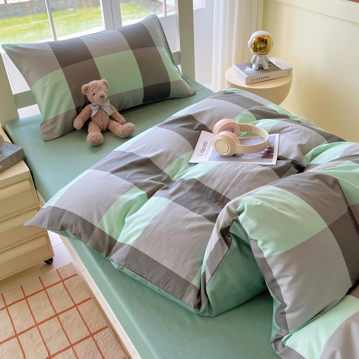 91家纺网 家纺一手货源 找家纺 春皖家纺 2025新款12868全棉印花上下铺四件套-学生床 绿大格