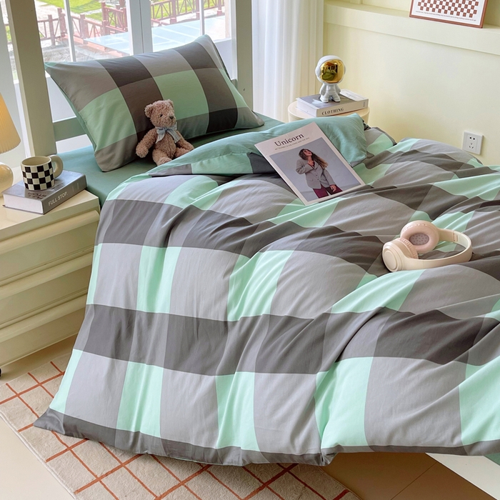 91家纺网 家纺一手货源 找家纺 春皖家纺 2025新款12868全棉印花上下铺四件套-学生床 绿大格