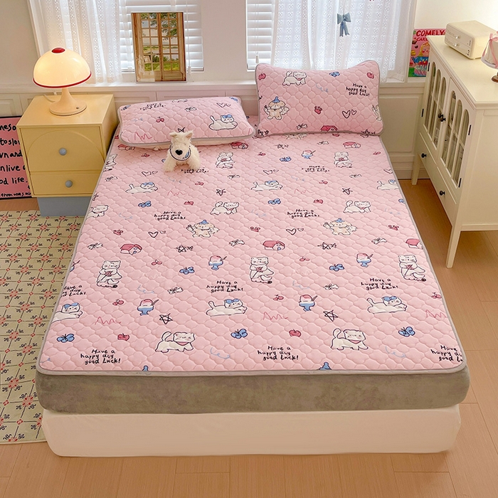 91家纺网 家纺一手货源 找家纺 富馨莱 2025新款牛奶绒夹棉床笠支持一件定做 萌宠乐园-夹棉