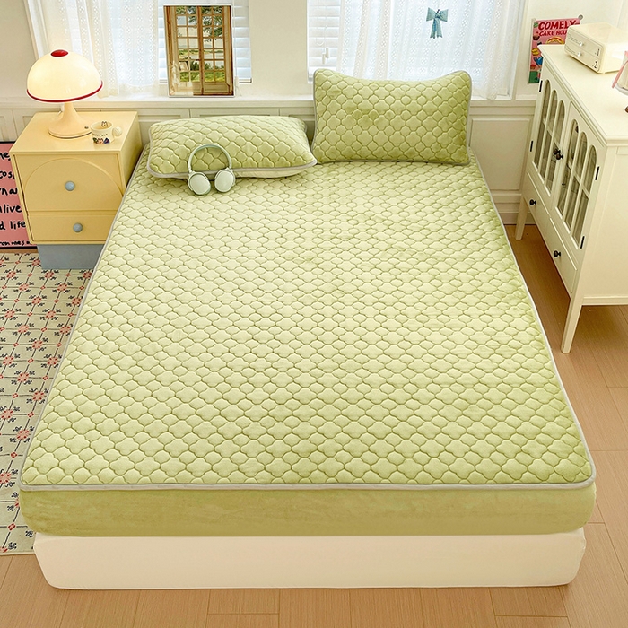 91家纺网 家纺一手货源 找家纺 富馨莱 2025新款牛奶绒夹棉床笠支持一件定做 抹茶绿-夹棉