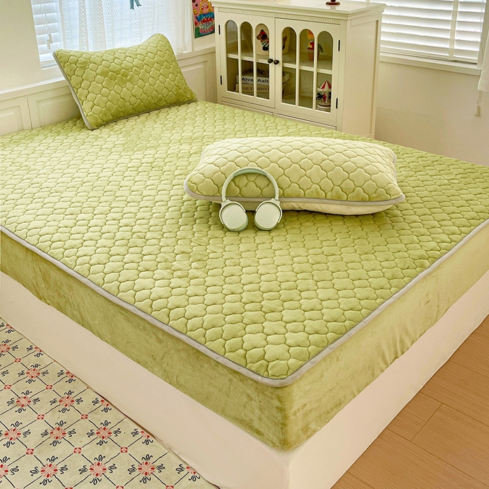 91家纺网 家纺一手货源 找家纺 富馨莱 2025新款牛奶绒夹棉床笠支持一件定做 抹茶绿-夹棉