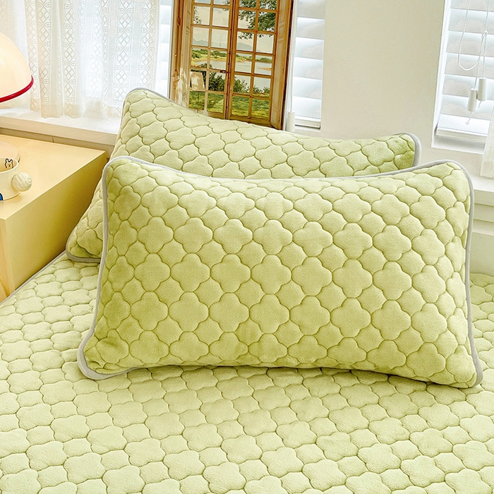 91家纺网 家纺一手货源 找家纺 富馨莱 2025新款牛奶绒夹棉床笠支持一件定做 抹茶绿-夹棉