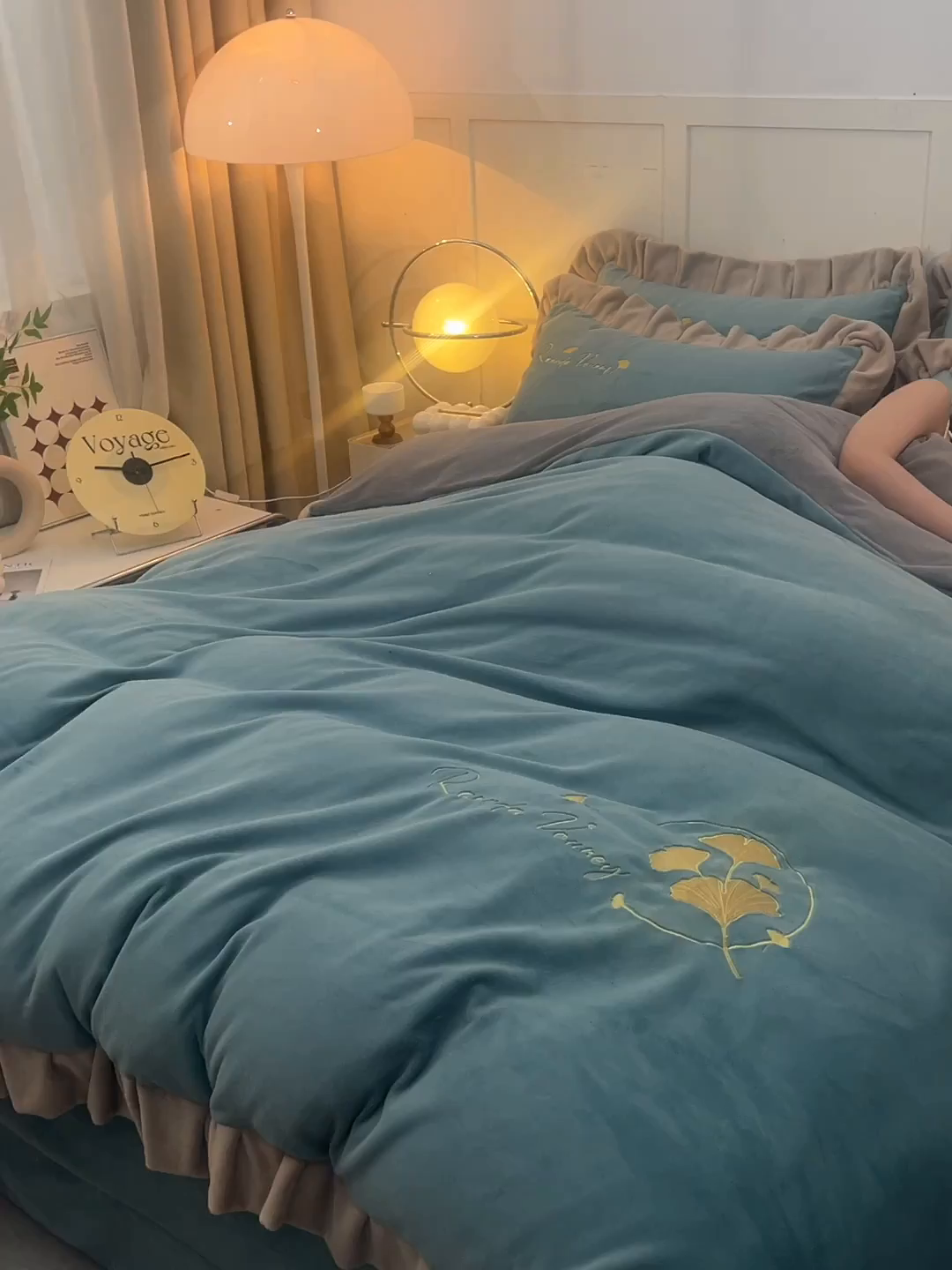 91家纺网 家纺一手货源 找家纺 氧家 2025新款高克重牛奶绒拼角刺绣床单床笠床盖款四件套-星语 星语-绿