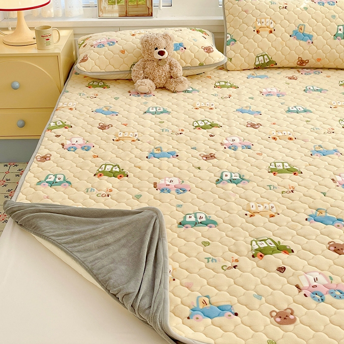 91家纺网 家纺一手货源 找家纺 富馨莱 2025新款牛奶绒夹棉床笠支持一件定做 汽车乐园-夹棉