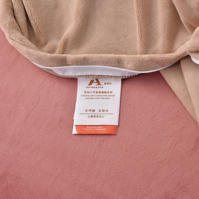 91家纺网 家纺一手货源 找家纺 氧家 2025新款高克重牛奶绒拼角刺绣床单床笠床盖款四件套-经典 经典-豆沙