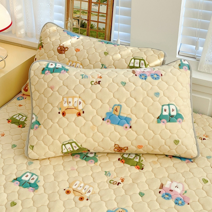 91家纺网 家纺一手货源 找家纺 富馨莱 2025新款牛奶绒夹棉床笠支持一件定做 汽车乐园-夹棉