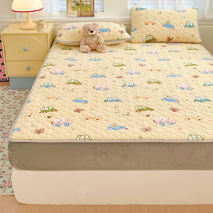 91家纺网 家纺一手货源 找家纺 富馨莱 2025新款牛奶绒夹棉床笠支持一件定做 汽车乐园-夹棉