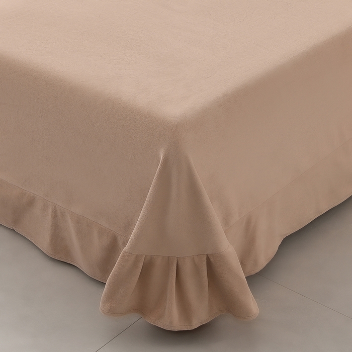 91家纺网 家纺一手货源 找家纺 氧家 2025新款高克重牛奶绒拼角刺绣床单床笠床盖款四件套-经典 经典-奶白