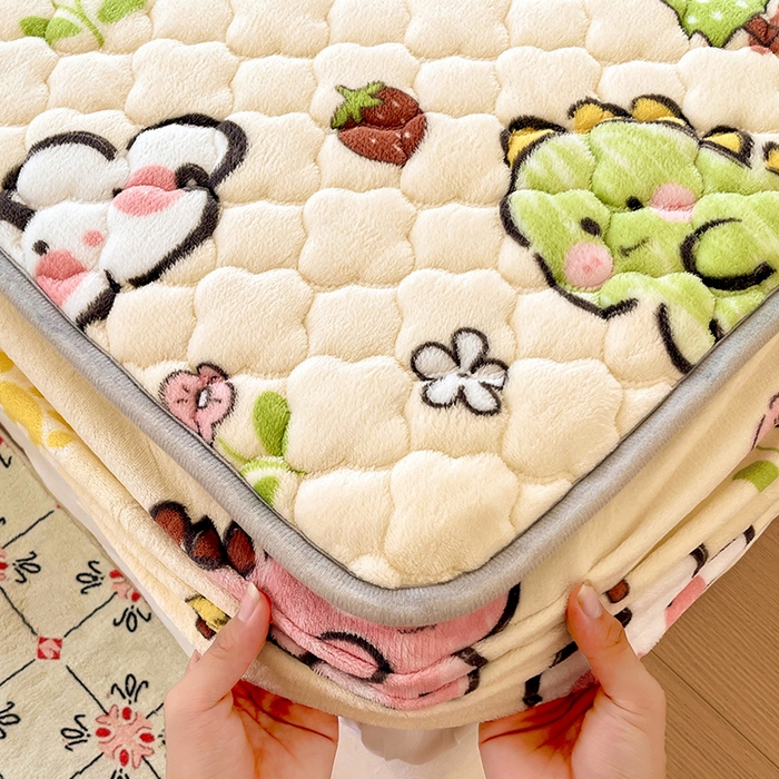 91家纺网 家纺一手货源 找家纺 富馨莱 2025新款牛奶绒夹棉床笠支持一件定做 淘气恐龙-夹棉