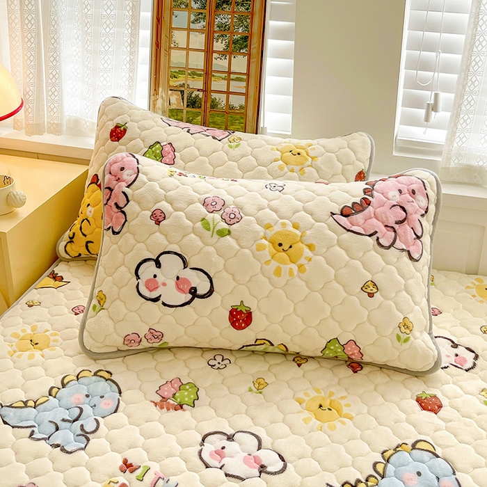 91家纺网 家纺一手货源 找家纺 富馨莱 2025新款牛奶绒夹棉床笠支持一件定做 淘气恐龙-夹棉