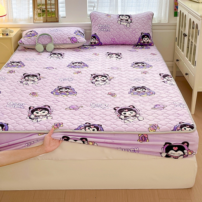 91家纺网 家纺一手货源 找家纺 富馨莱 2025新款牛奶绒夹棉床笠支持一件定做 甜美星际-夹棉