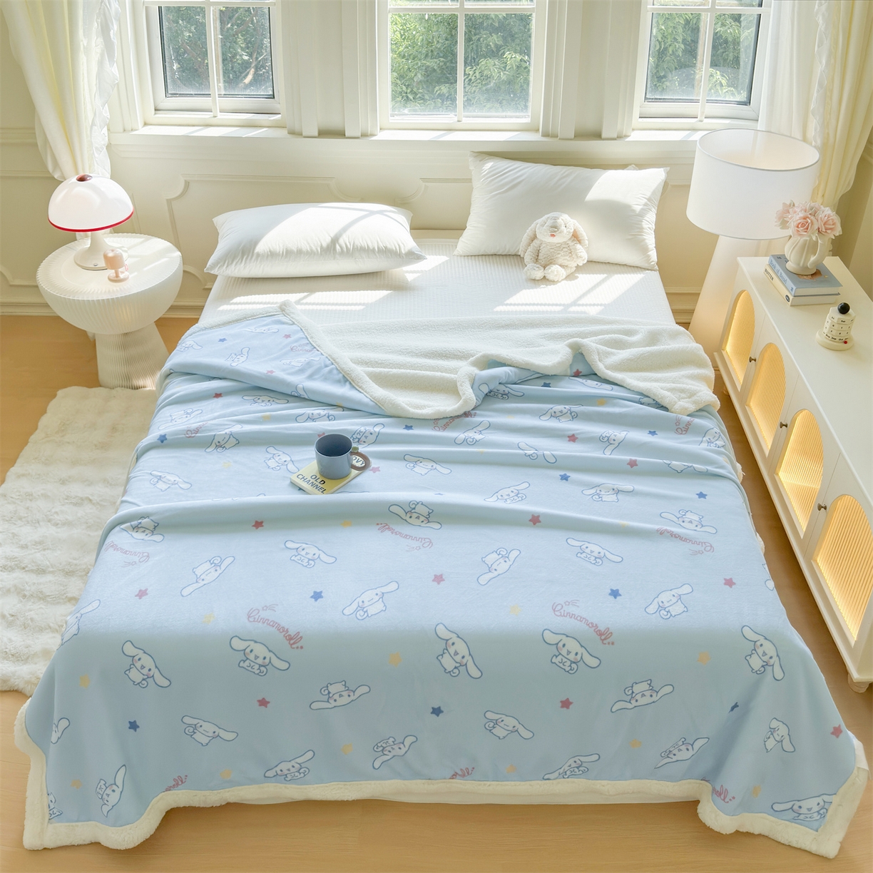 91家纺网 家纺一手货源 找家纺 （总）名兮家居 2025秋冬正版授权经典奥特曼高克重牛奶绒羊羔绒多功能盖毯【含防伪标】