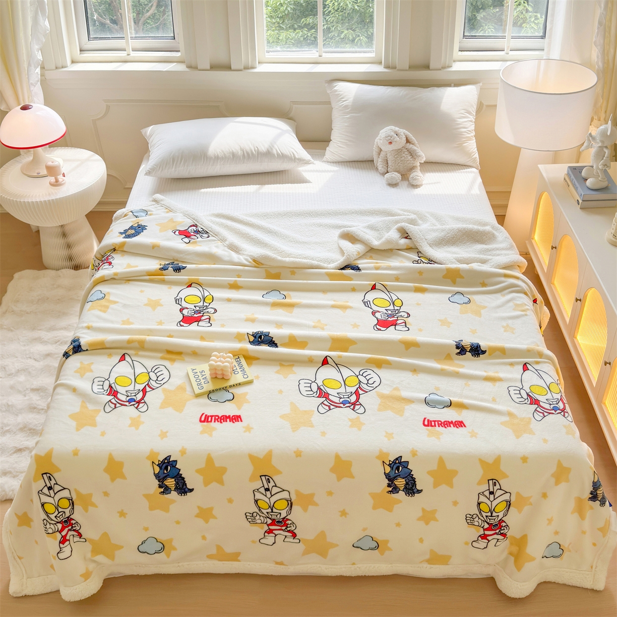 91家纺网 家纺一手货源 找家纺 （总）名兮家居 2025秋冬正版授权经典奥特曼高克重牛奶绒羊羔绒多功能盖毯【含防伪标】