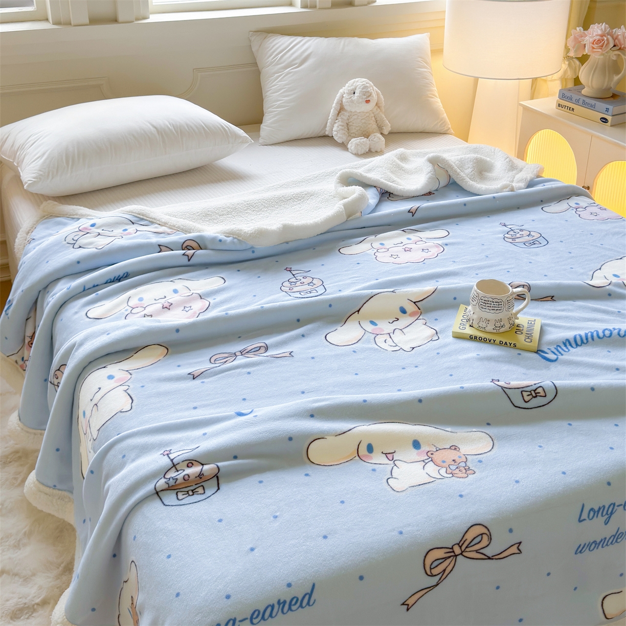 91家纺网 家纺一手货源 找家纺 名兮家居 2025秋冬正版授权经典奥特曼高克重牛奶绒羊羔绒多功能盖毯【含防伪标】 盖毯-甜品大耳狗