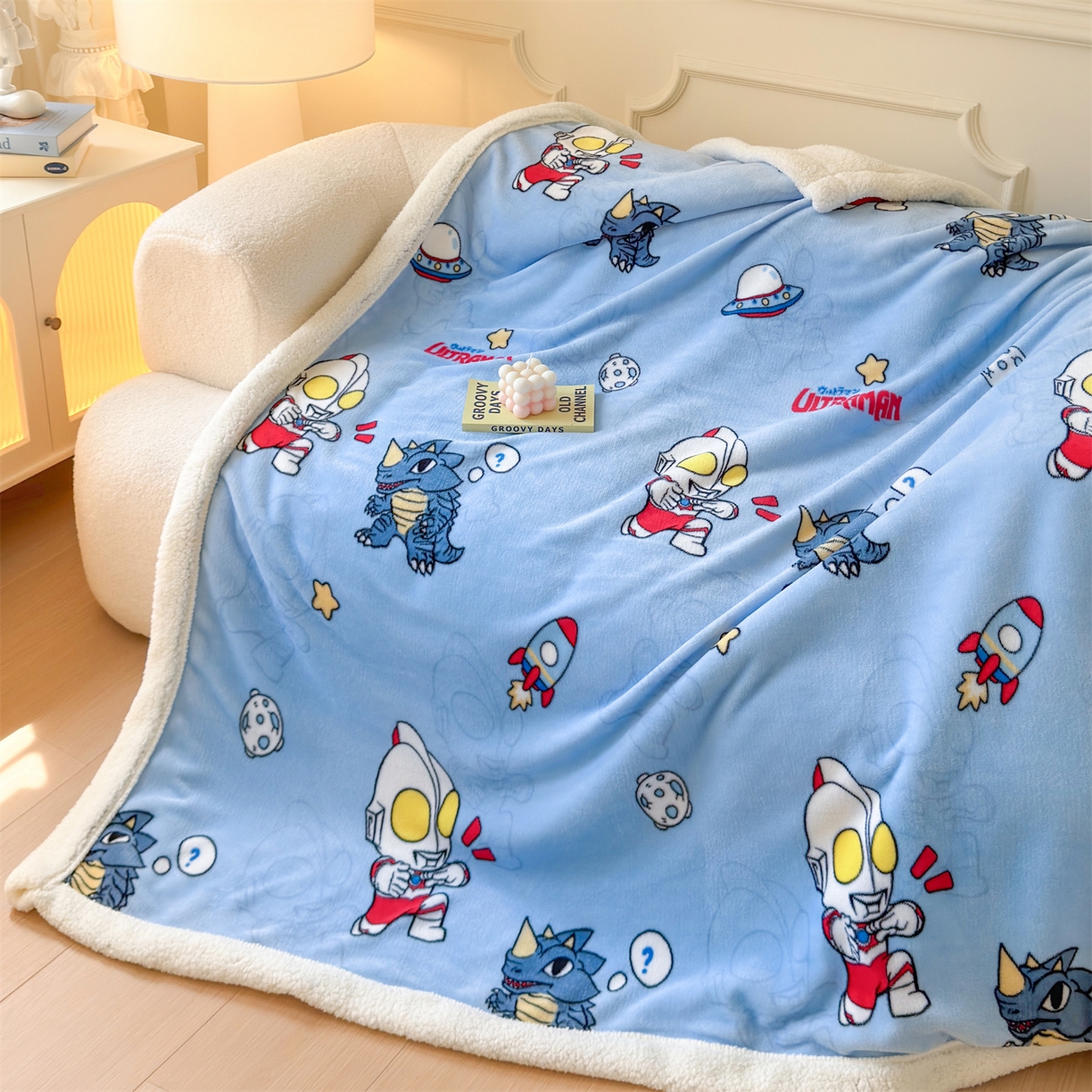 91家纺网 家纺一手货源 找家纺 名兮家居 2025秋冬正版授权经典奥特曼高克重牛奶绒羊羔绒多功能盖毯【含防伪标】 盖毯-奥特曼打怪兽