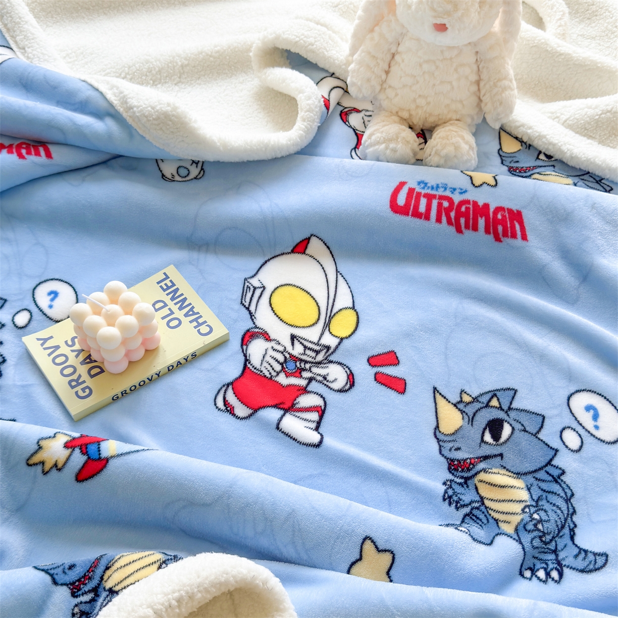 91家纺网 家纺一手货源 找家纺 名兮家居 2025秋冬正版授权经典奥特曼高克重牛奶绒羊羔绒多功能盖毯【含防伪标】 盖毯-奥特曼打怪兽