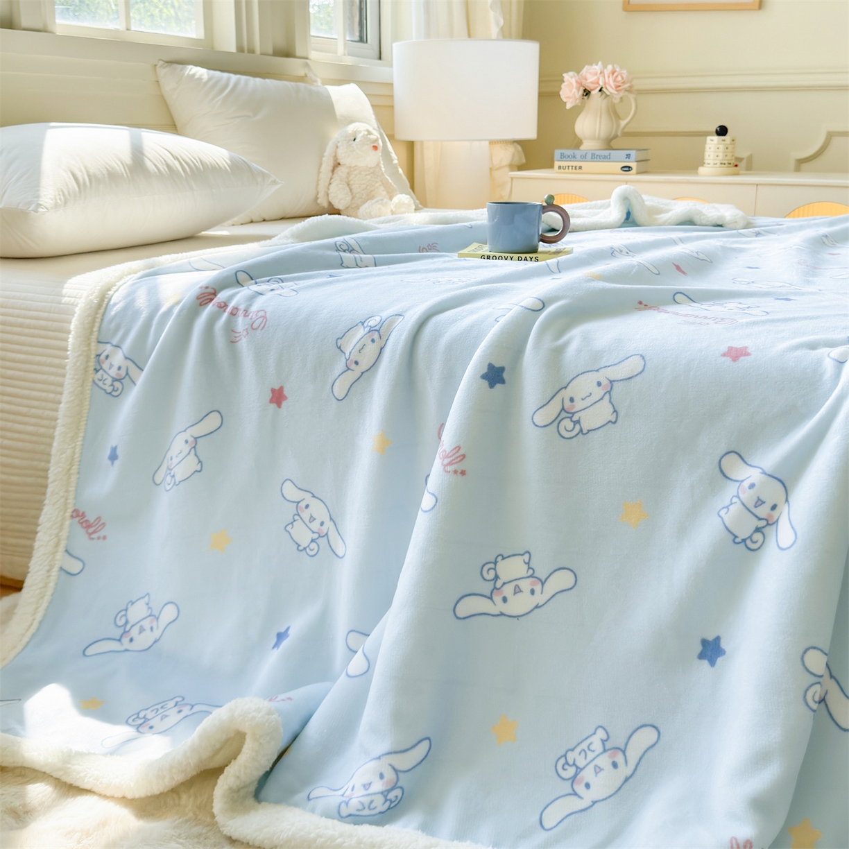 91家纺网 家纺一手货源 找家纺 名兮家居 2025秋冬正版授权经典奥特曼高克重牛奶绒羊羔绒多功能盖毯【含防伪标】 盖毯-星星大耳狗