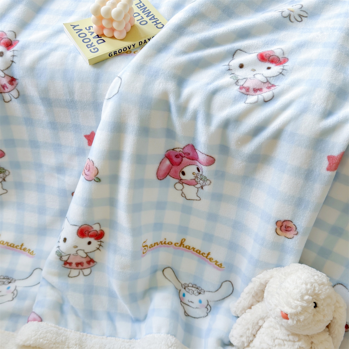 91家纺网 家纺一手货源 找家纺 名兮家居 2025秋冬正版授权经典奥特曼高克重牛奶绒羊羔绒多功能盖毯【含防伪标】 盖毯-蓝格萌宠